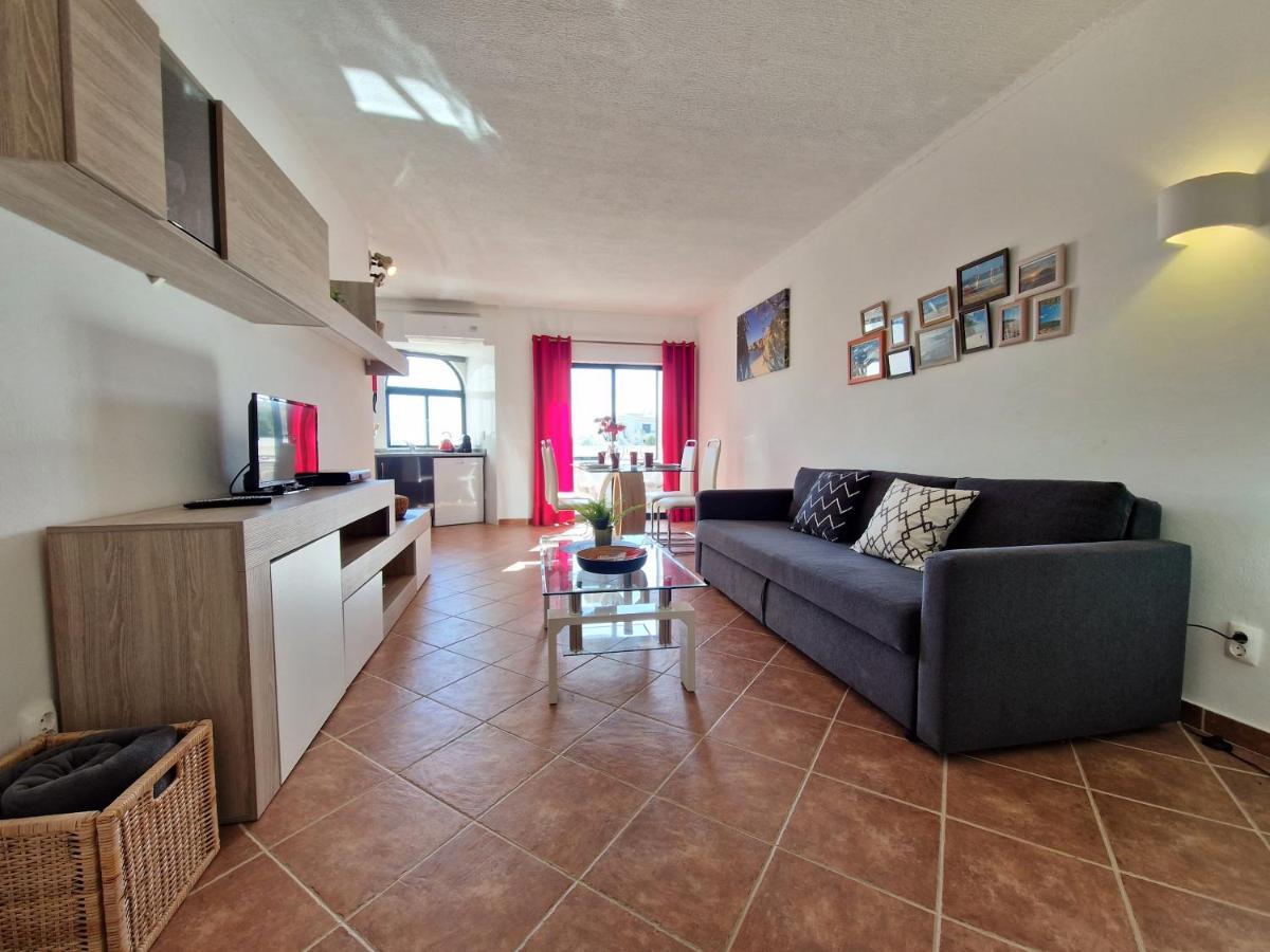 Pleasant T1 With Open View In A Calm Area Apartment Alvor Bagian luar foto